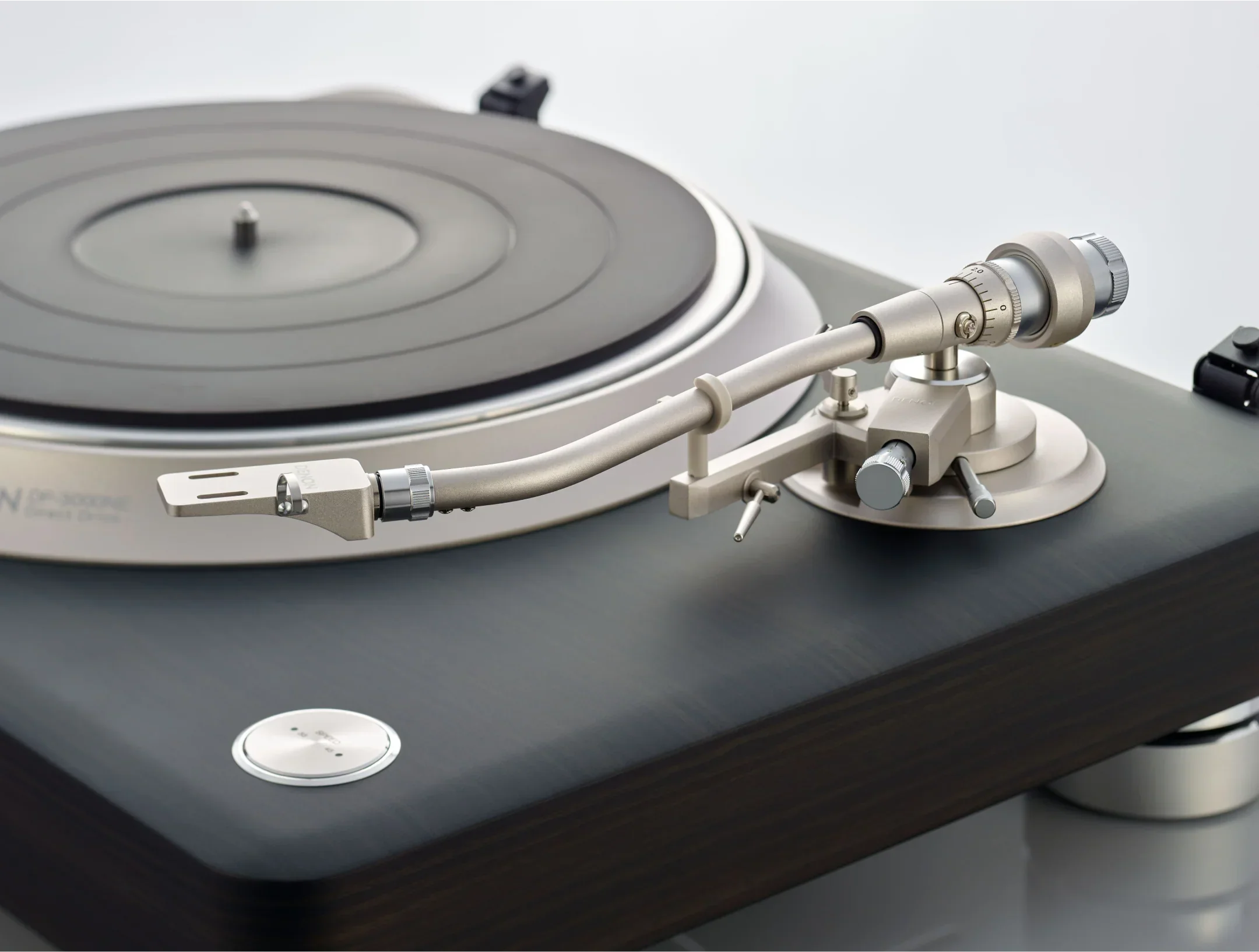 Denon - DP-3000NE - Image 4